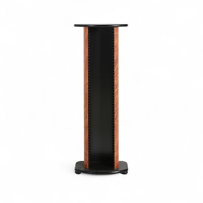 SUPORTE PARA CDS. Coluna porta-cds folheado a madeira lacada a preto e forrado a vinil a simular 