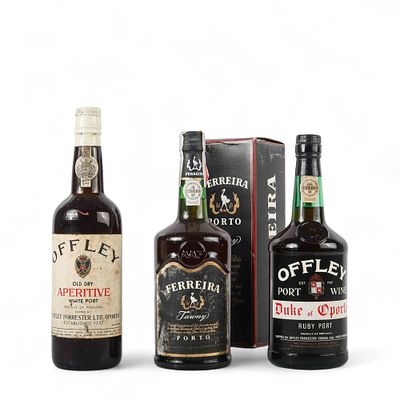 CONJUNTO DE 3 GARRAFAS DE VINHO DO PORTO. Conjunto composto por 3 garrafas de Vinho do Porto: 