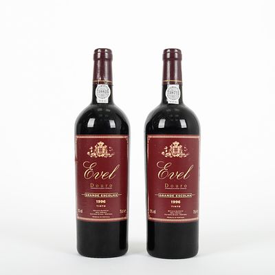 EVEL, VINHO TINTO. Conjunto de 2 garrafas de vinho tinto, Evel, Douro 1996, Grande Escolha.13% vol.