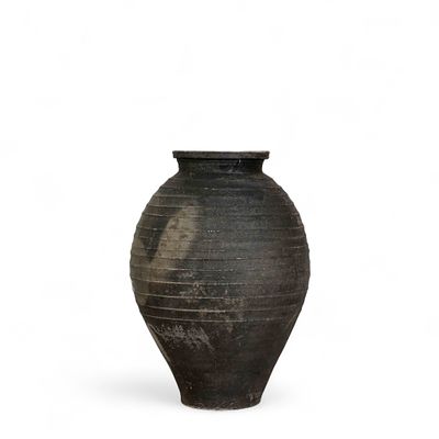 TALHA EM BARRO. Talha antiga em barro. Produção portuguesa, séc. XIX/XX. Sinais de uso. Dim: 