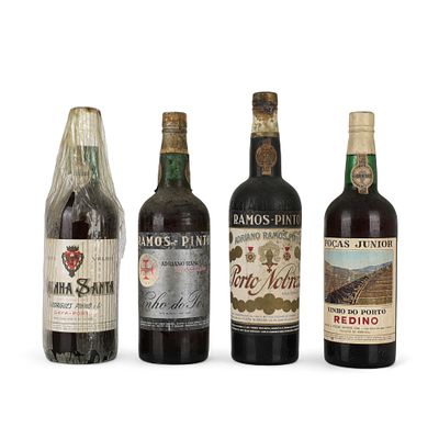 VINHO DO PORTO. Conjunto de quatro garrafas de vinho do Porto, Rodrigues Pinho Ra&iacute;nha Santa 