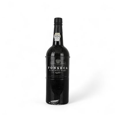 FONSECA VINTAGE PORT 1985. Garrafa de vinho do Porto, Fonseca Vintage Port 1985, 75 cl. 
Sinais 