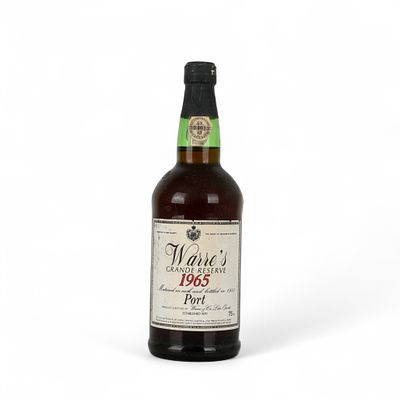 WARRE&acute;S GRANDE RESERVE 1965. Garrafa de vinho do Porto, Warre&acute;s Grande Reserve 1965, 75 cl. 