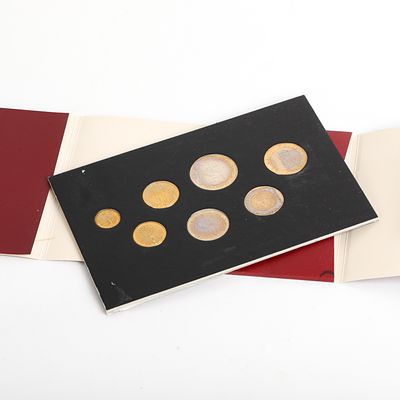 &Uacute;LTIMAS MOEDAS DE ESCUDOS. Conjunto das &uacute;ltimas moedas de Escudos compiladas pelo Banco 