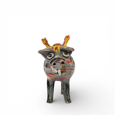 J&Uacute;LIA C&Ocirc;TA ( N. 1935) - JAVALI EM BARRO. Escultura em barro figurado de Barcelos, decora&ccedil;&atilde;o 