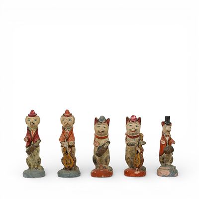 BANDA DE M&Uacute;SICOS ANIMAIS. Conjunto de cinco figuras em argila branca moldada e pintada 