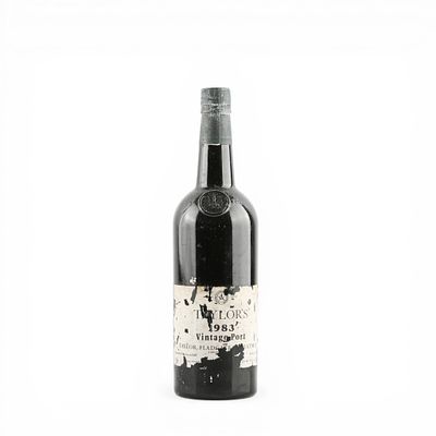 TAYLOR’S VINTAGE 1983 . Bottle of Taylor's Vintage Port, 1983 vintage, 75 cl. 
Damaged label. 