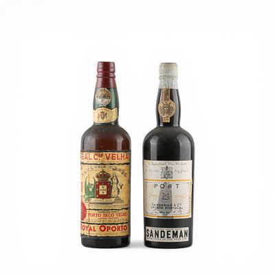VINHOS DO PORTO. Conjunto de dois vinhos do Porto, Real Companhia Velha Royal Oporto Porto seco 