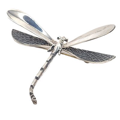 Hand-Wrought Sterling Silver Dragonfly Brooch. Crafted in Sterling Silver .925
Closure: