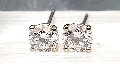 1.03 CTW Lab Diamond Solitaire Earrings 4P-Martini. Setting: 14K White Gold
Main Gemstone: