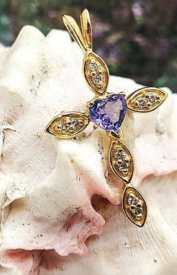 14K Yellow Gold Tanzanite & Diamond Cross Pendant. Setting: 14K Yellow Gold 
Main 