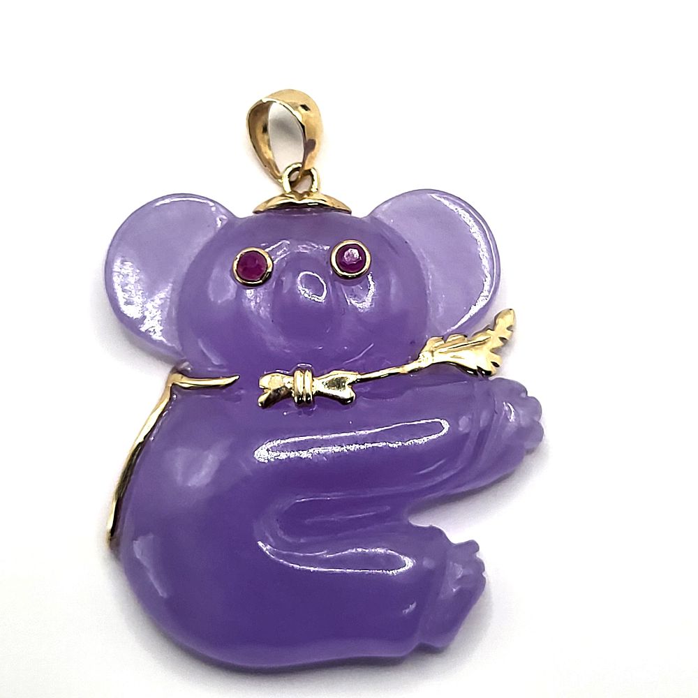 Lavender Jade Koala Bear Pendant with Ruby Eyes. Setting: 14K Yellow Gold 
Main Gemstone: 
