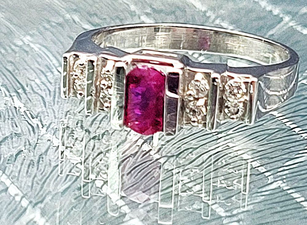 Ruby and Diamond Geometric Pyramid Ring - Modern. Setting: 14K White Gold 
Main Gemstone: 