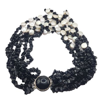 Multi-Strand Onyx and Coin Pearl Necklace .925. Setting: Sterling Silver .925 
Main Gemstone: 