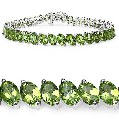 Powerful Verdant Sparkle of Peridot Bracelet .925. Setting: Sterling Silver .925 
Primary 