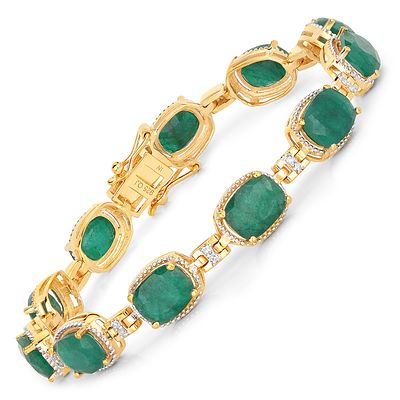 Vivid Dyed Elegant Emerald and Diamond Bracelet. 121000029 / 26100018 
Setting: 18K Yellow 