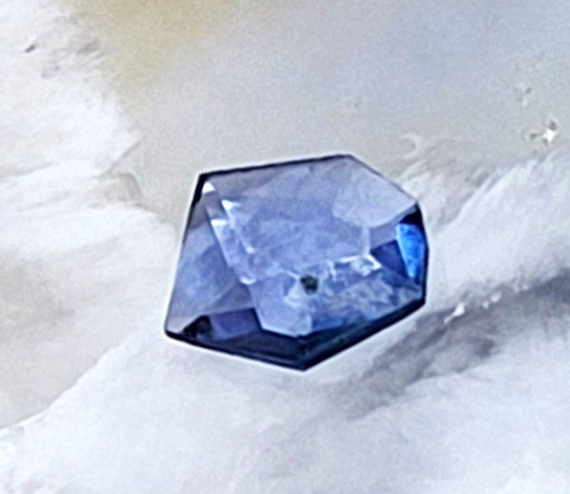 Yogo Gulch Montana Sapphire - .41CT Blue Gradient