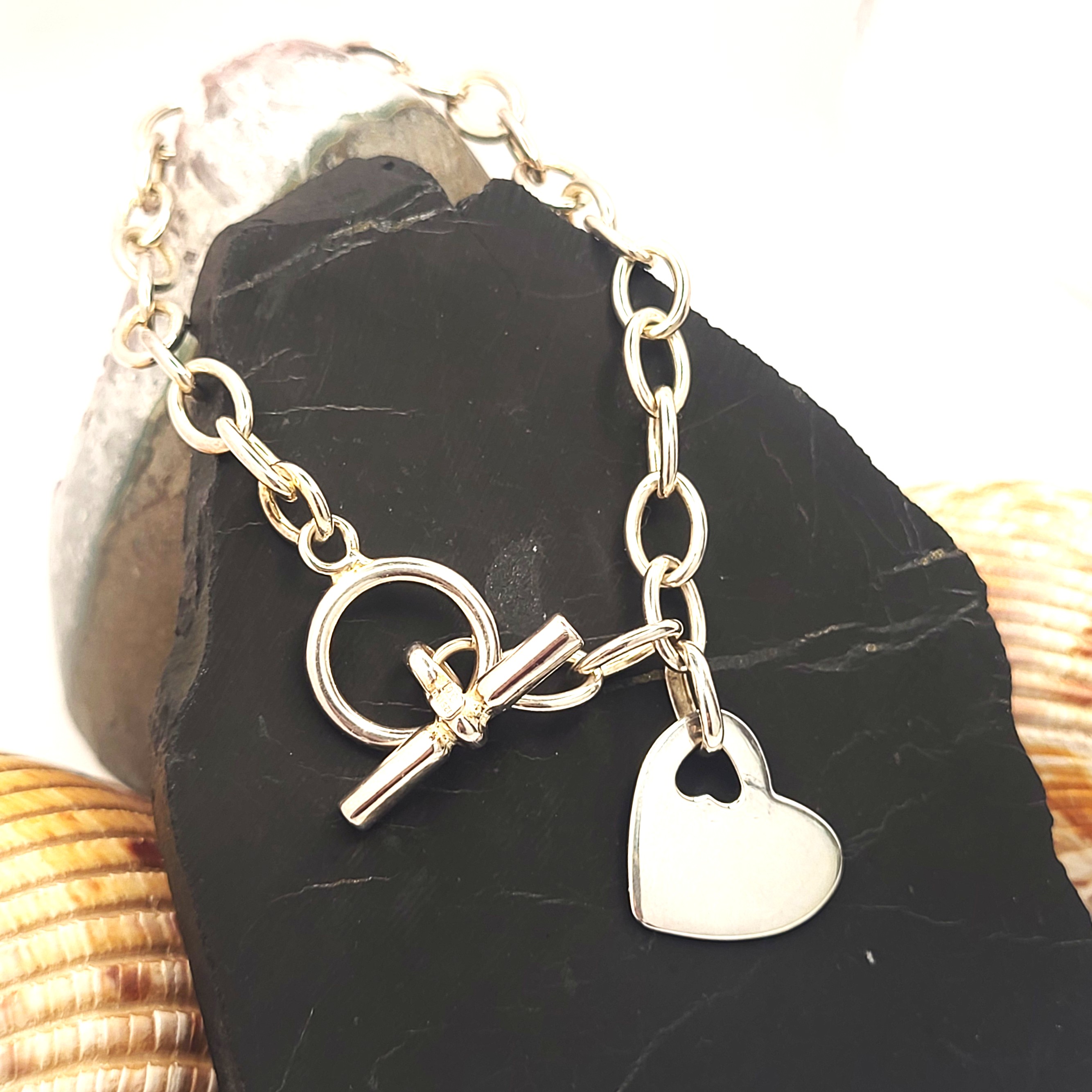 Rolo Link Toggle Bracelet w/ Dangling Heart Tag
