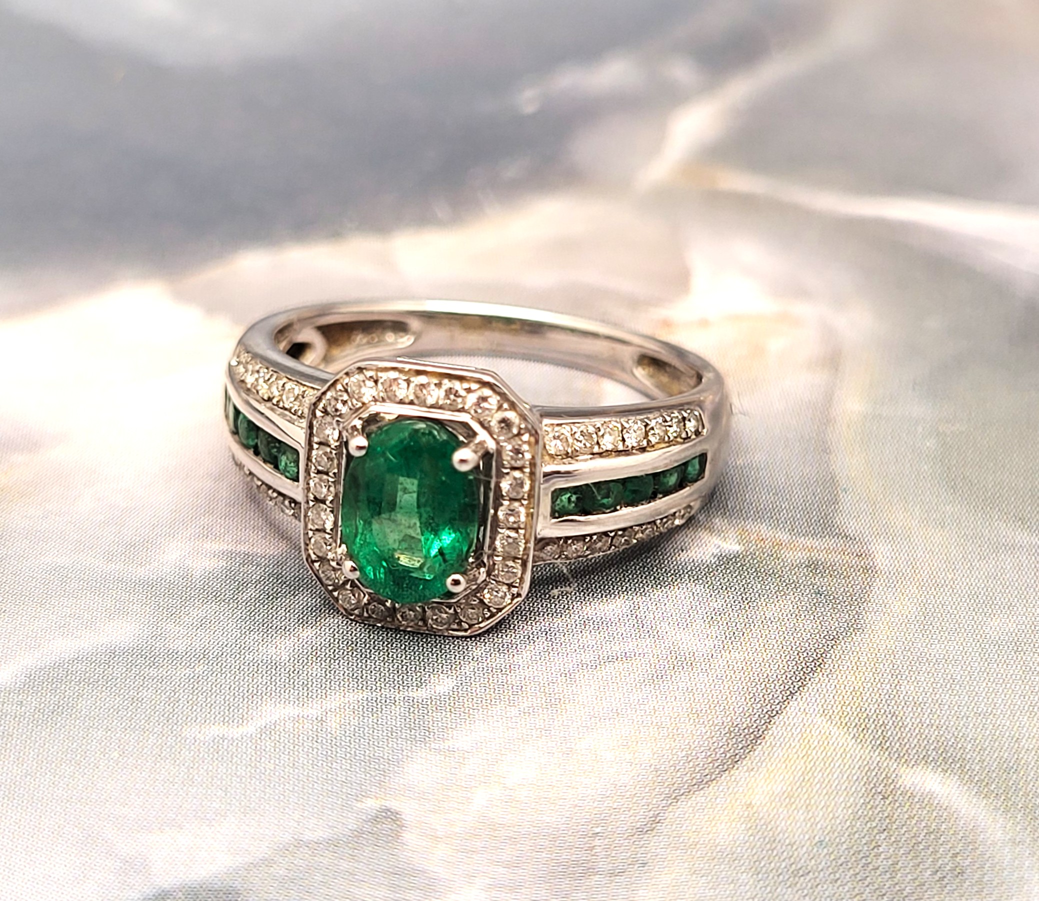 18K Emerald and Diamond Halo Ring Signed Iliana
