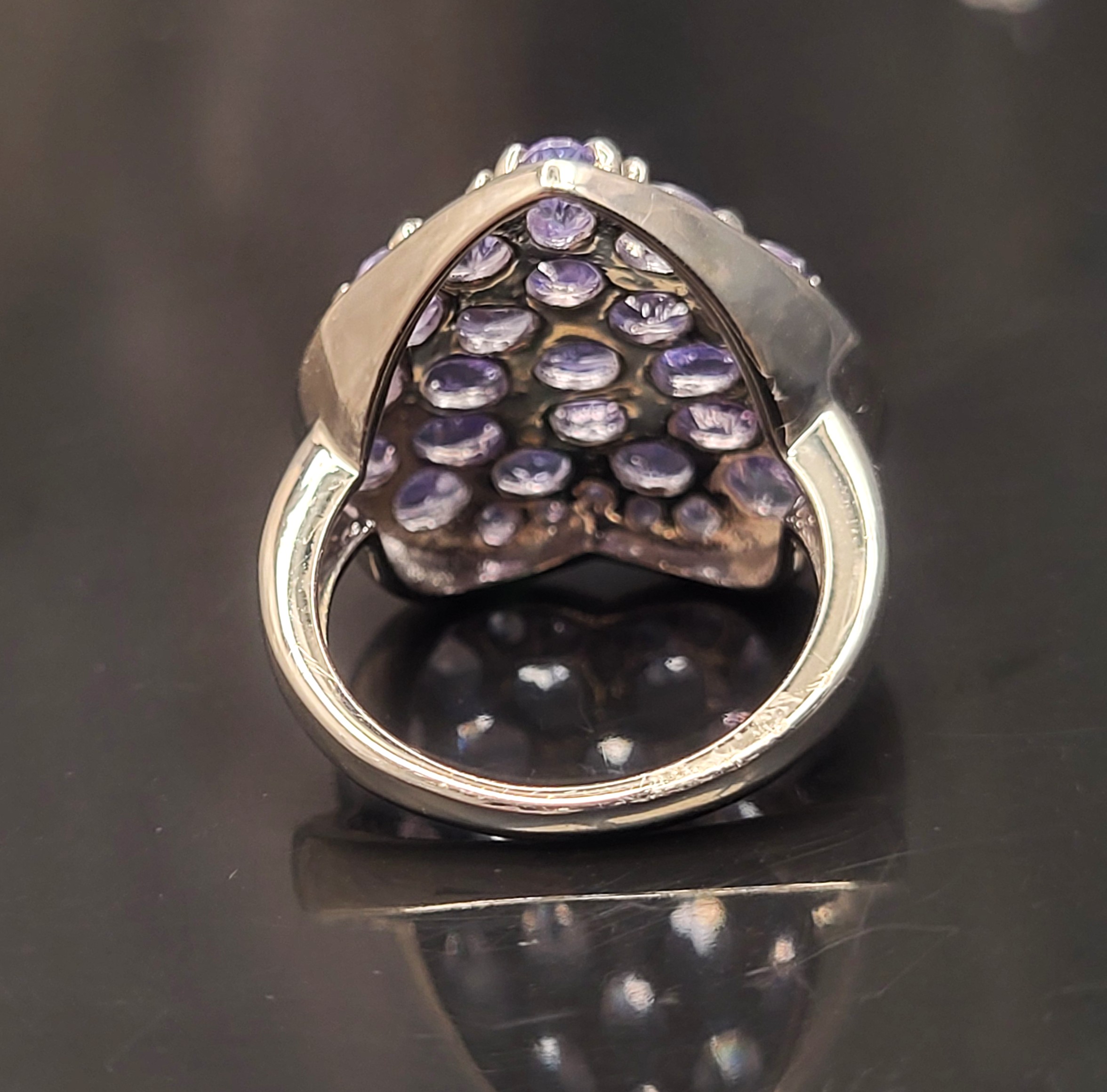 Mixed-Cut and Cool Tanzanite Big Heart Ring .925