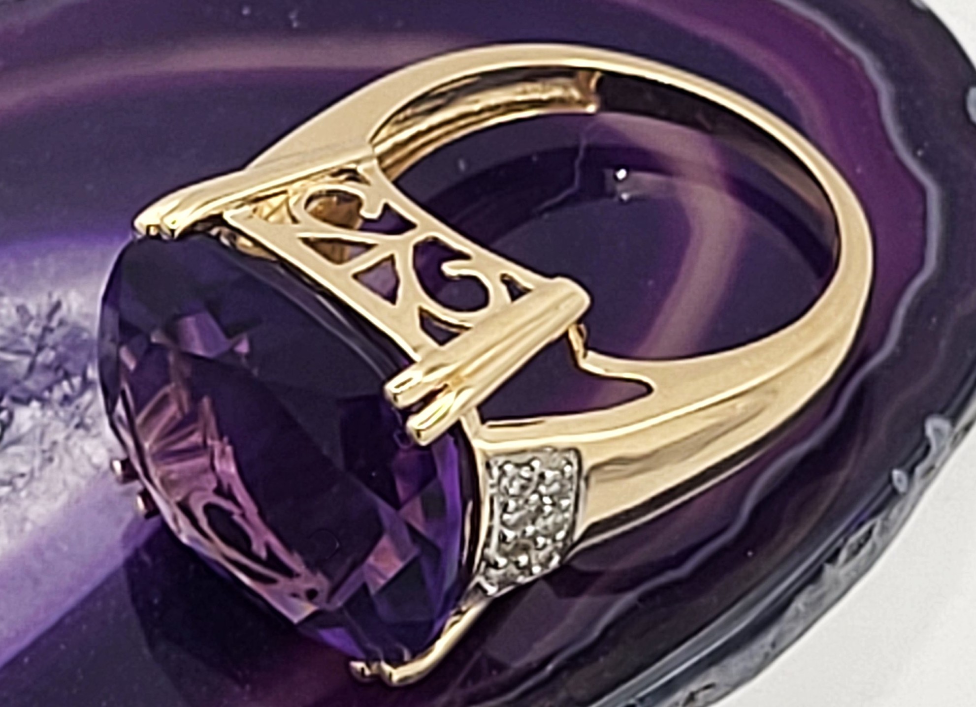 Vibrant Violet Amethyst and Diamond Ring