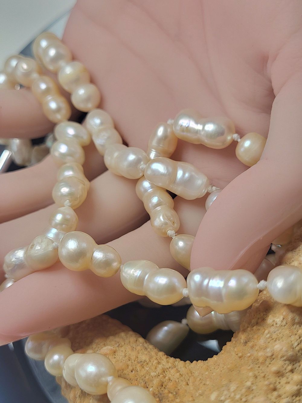 Peanut Pearl Endless Strand