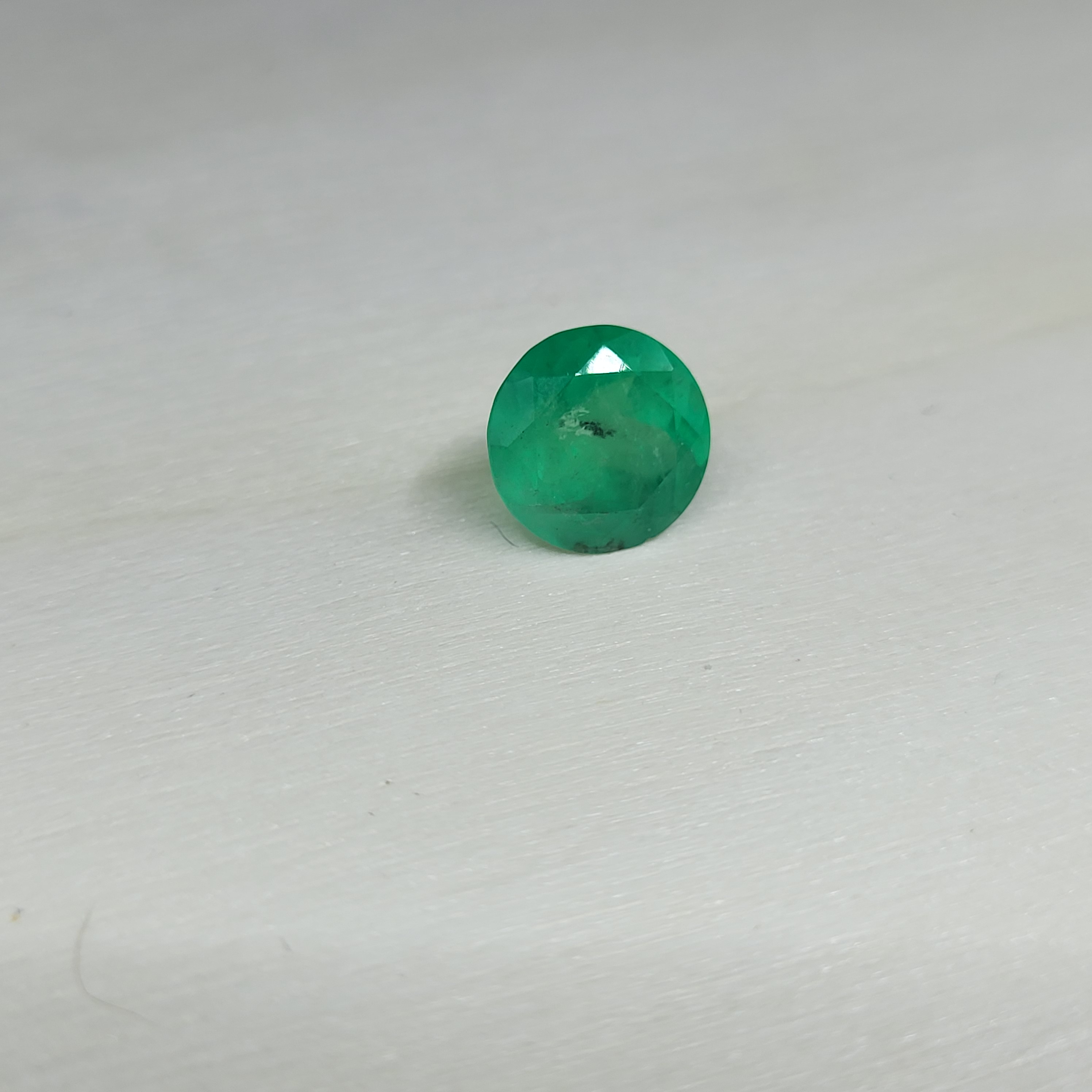 3.98 Round Certified Muzo Emerald