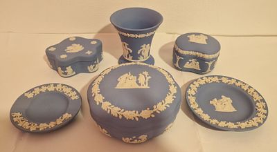 Selection Of Wedgwood Jasper ware. Six items