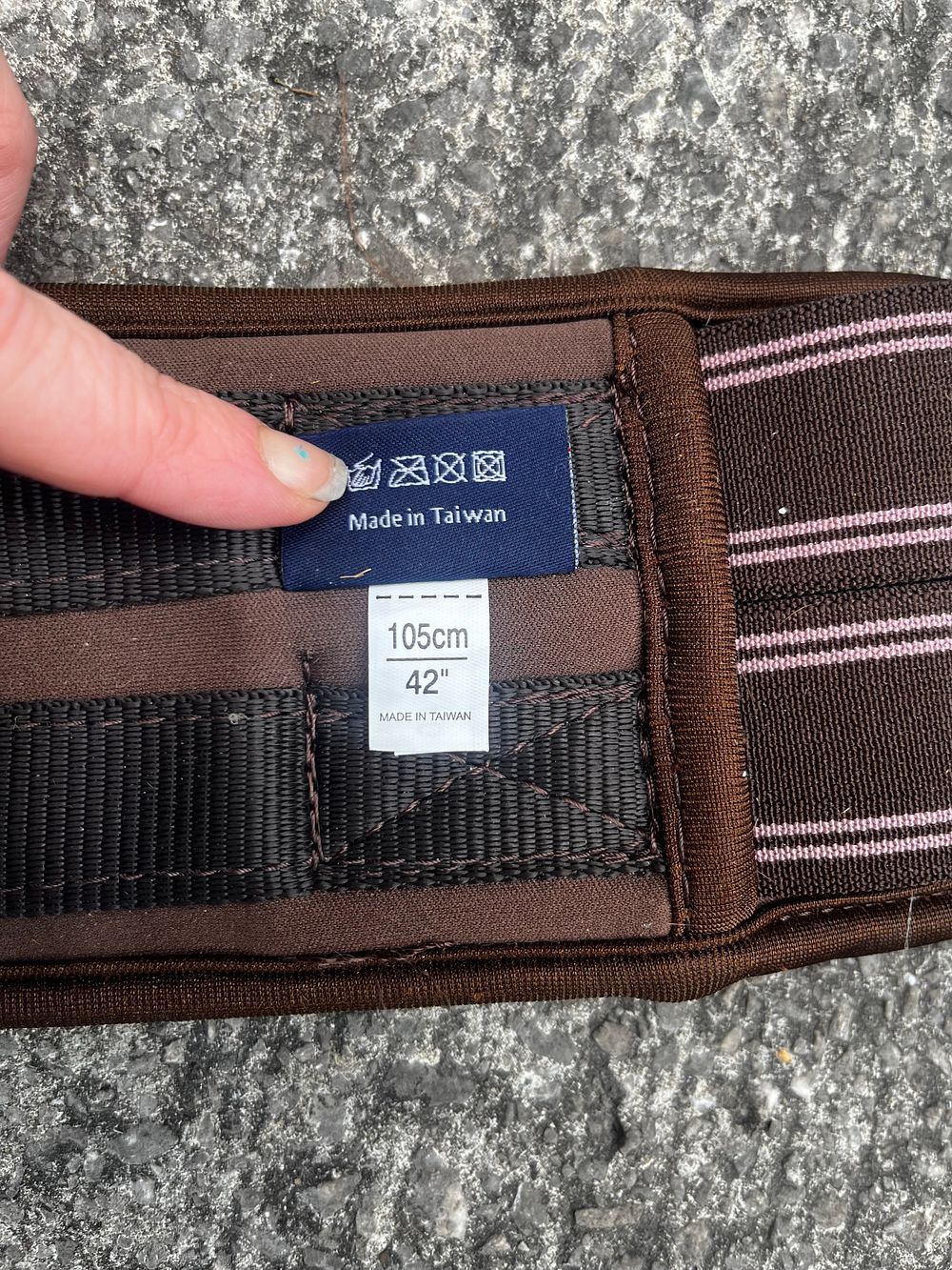 Shires 42 inch Girth. Brown