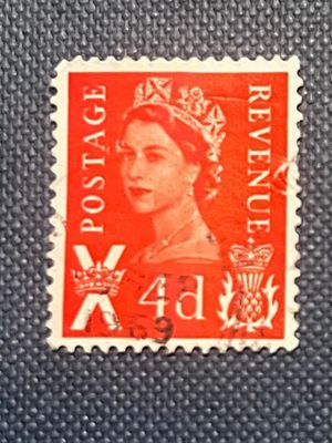 Queen Elizabeth II Scotland Regional 4d Used Postage Stamp. A red and white postage stamp 
