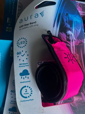 25 Light up snap bands