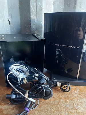 PS3 - PlayStation with 2 Controllers. Includes all cables