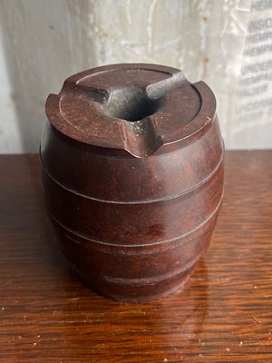 Vintage Bakelite Barrel Shaped Ashtray