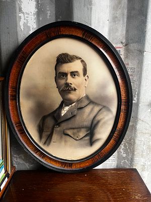Victorian Portrait in Frame. Large oval/no glass