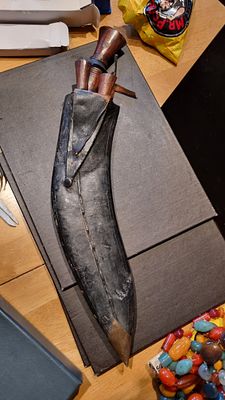 Kukri knife complete. Gurka kukri knife with small 
Knives complete in leather 
Sheath