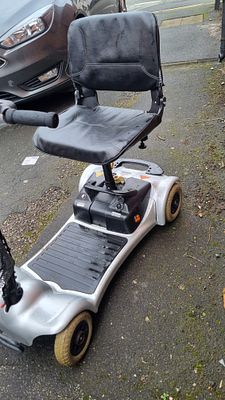 Mobility Scooter working . 4mph mobility scooter driven 
In by vendor
