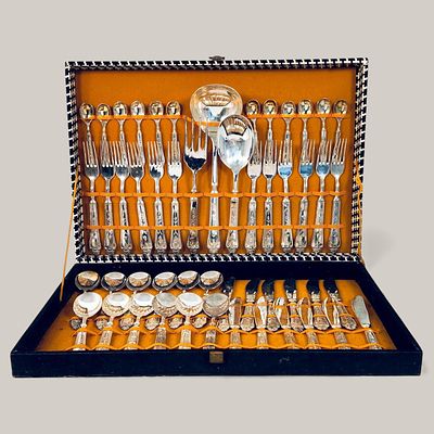 CUTLERY SET. ITALIAN SILVER-PLATED CUTLERY SET - for twelve people, with 51 pieces, including 