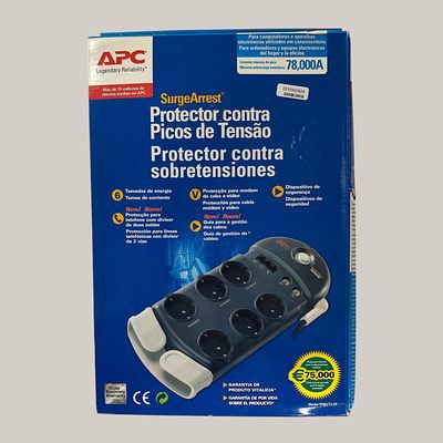 SURGE ARREST SURGE PROTECTOR - Surge Arrest surge protector, with six power outlets, with 