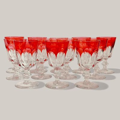 CRYSTAL. 12 BICOLOR CUT CRYSTAL GLASSES - European, with pink-toned bowls, for white wine. With 
