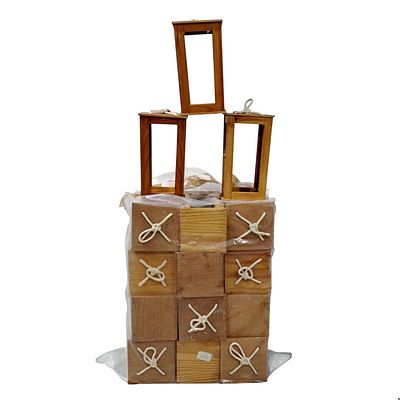 SMALL LAMPS. Set of 15 wooden lamps without glass. Dim: 24x14x14 cm.