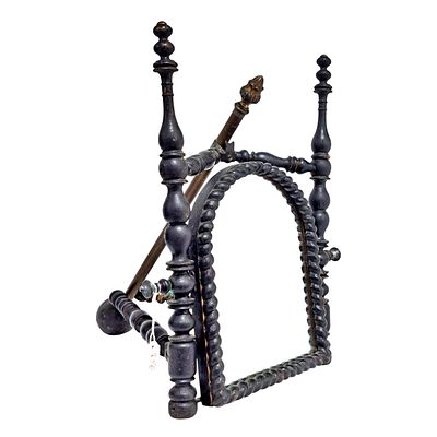 MIRROR. In wood, brass and iron, with turned elements and bevelled glass. Dim: 40x30 cm.