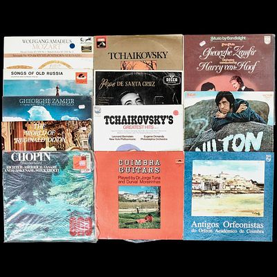 VINYL. Set of 12 33 rpm records, The Word of Reginald Dixon, Chopin, Tchaikovsky, Pepe de Santa 