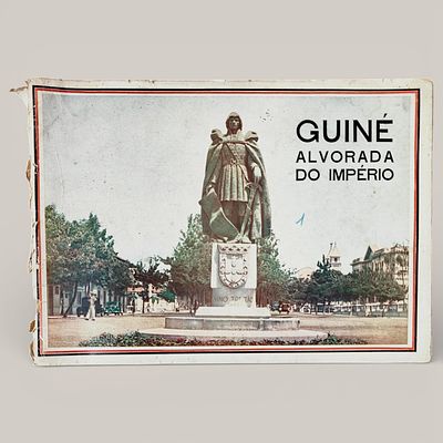 GUINEA DAWN OF THE EMPIRE. Homage from Portuguese Guinea,Graphic execution by the National Press 