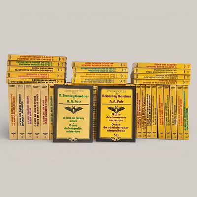 SELECTED WORKS OF 
E. STANLEY GARDNER AND A. A. FAIR. Vampire Giant Collection with 43 volumes 