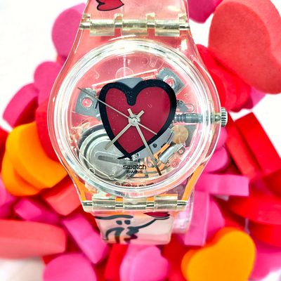 SWATCH AG2002. Original Swiss Made SWATCH AG2002 wristwatch - Model "CUPID'S BOW GK371" Special 