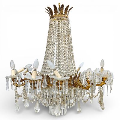 BAG CHANDELIER. Bag chandelier made of glass with pendants, worked bronze structure, 12 lights 