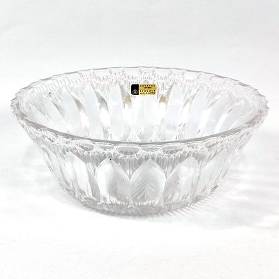 CRISTAL. Saladeira/Ta&ccedil;a grande em Cristal lapidado austriaco do conceituado fabricante 