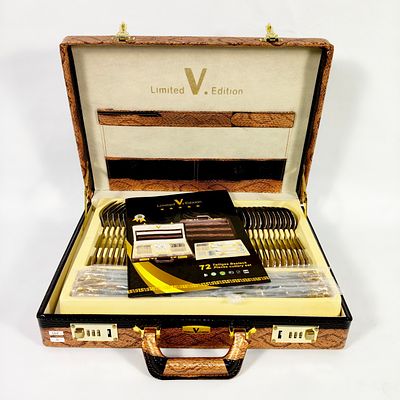 FAQUEIRO V. LIMITED EDITION 72 - PIECE CUTLERY SET. Faqueiro de luxo estilo "Versace" em a&ccedil;o 