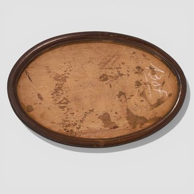 MOLDURA OVAL. Moldura oval para adaptar espelho. Dimens&otilde;es: 70x45cm