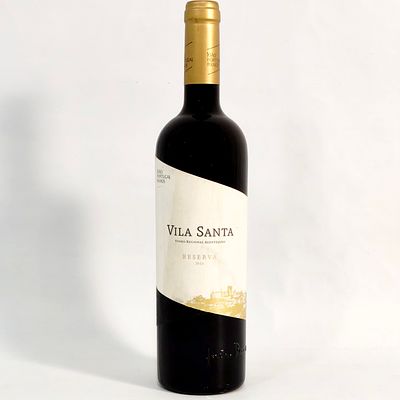 VILA SANTA RESERVA 2013. Bottle of red wine Vila Santa Reserva 2013, Alentejo. Volume: 75cl. 